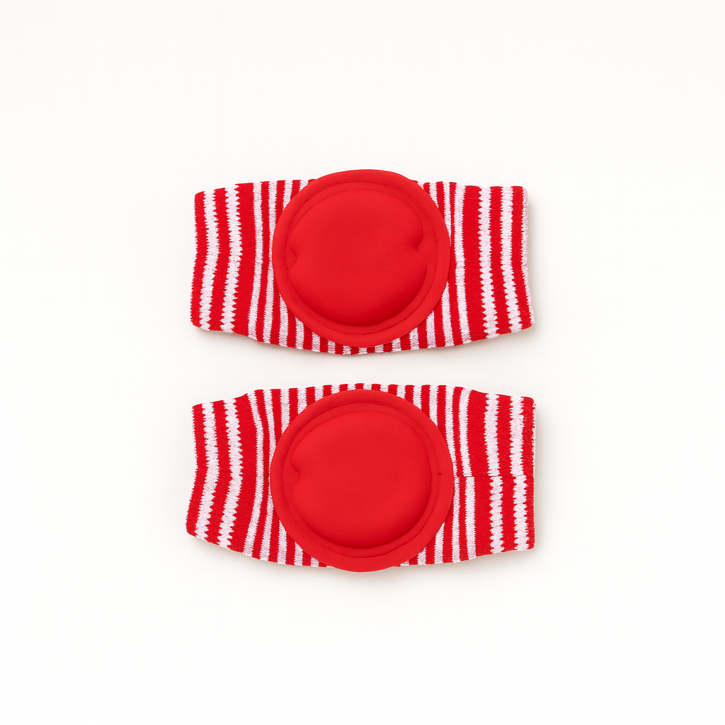 Lil' Cubs baby knee pads for crawling, soft and anti-slip protection, designed for infants aged 6 to 12 months.