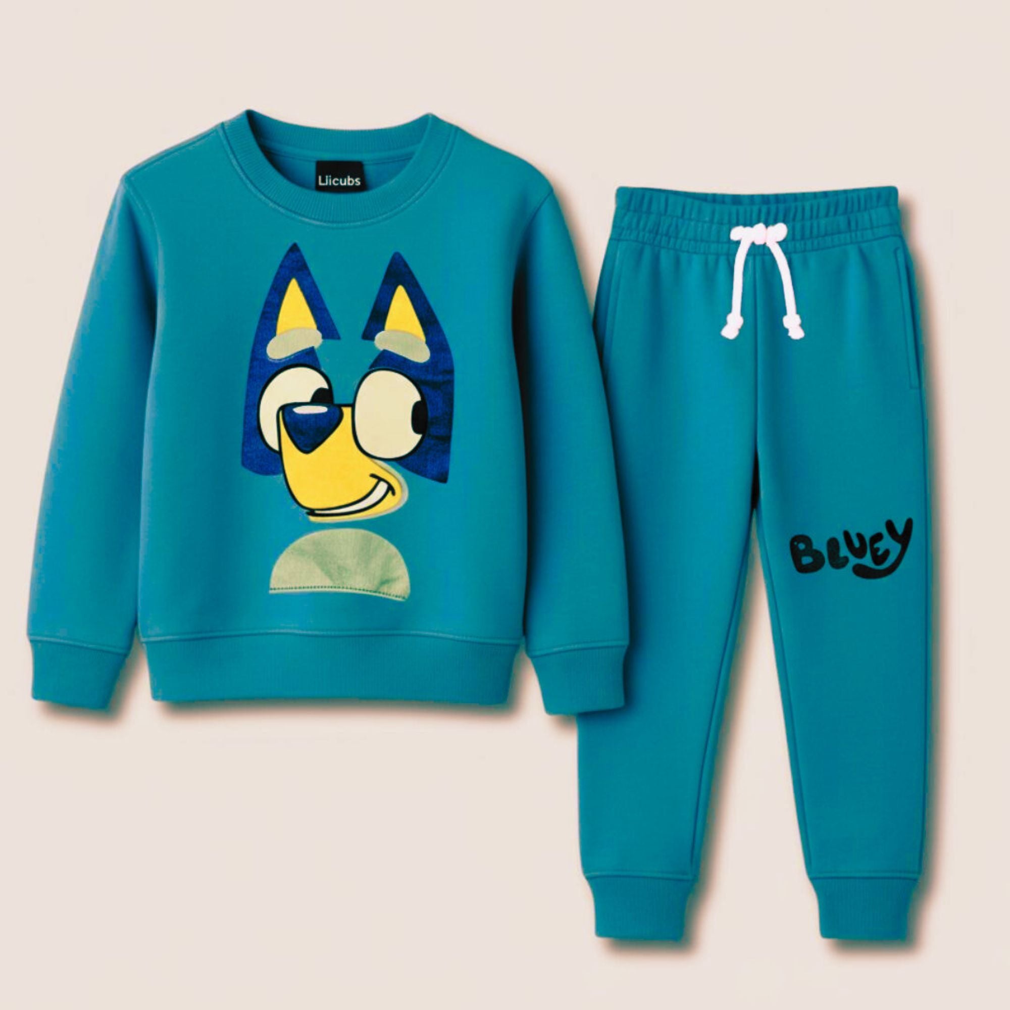 💙 “Playful Blue Fleece Tracksuit for Little Explorers 🌟”