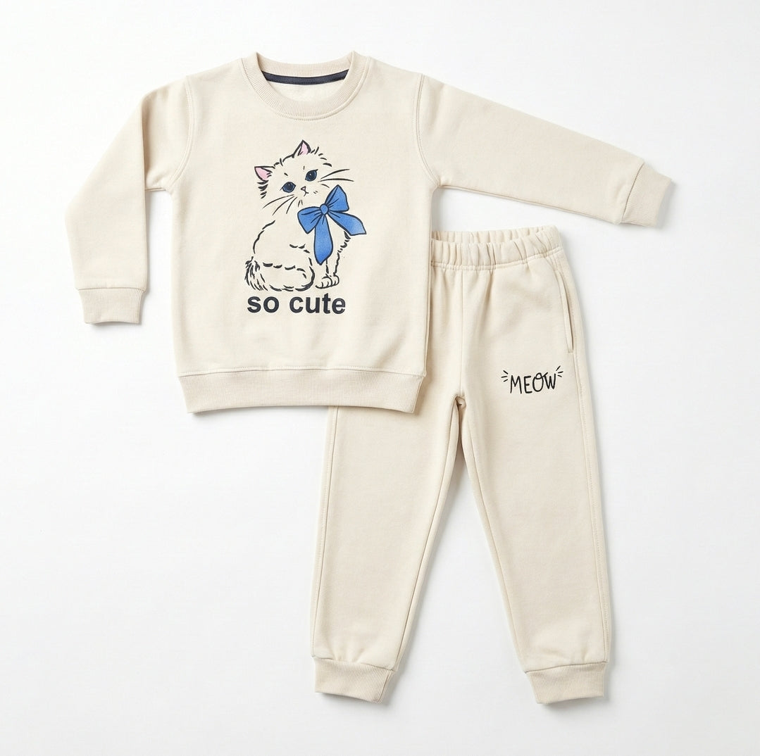 Girls Beige Kitty Fleece Tracksuit – Adorable Winter Sweatshirt & Joggers Set